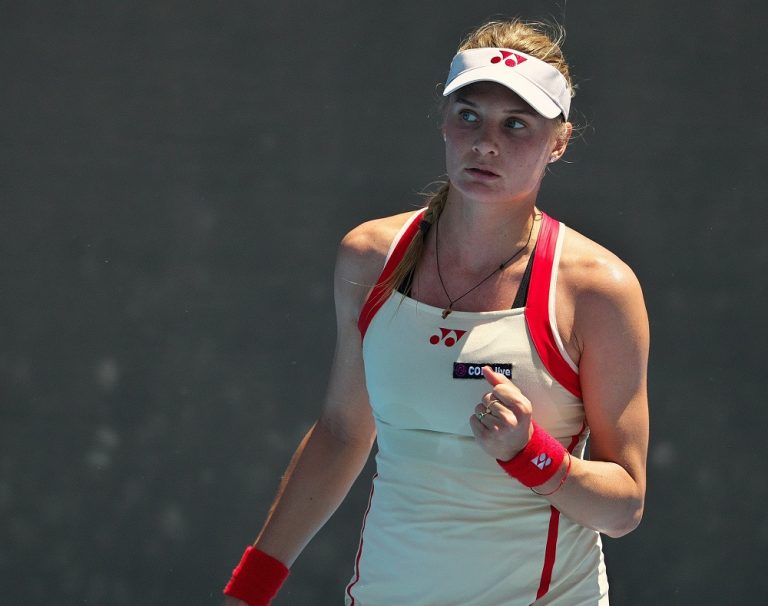 yastremska_arata568d