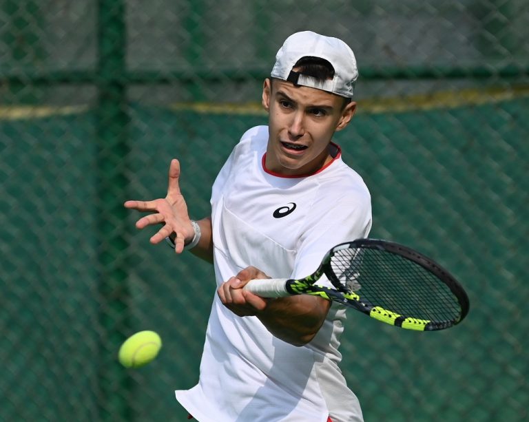 Нікіта Білозерцев