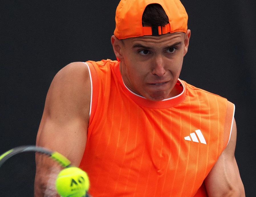 bilozerts_arata_aus65